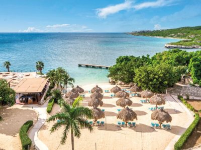 Dreams-Curacao-Resort-Spa-4-SUP